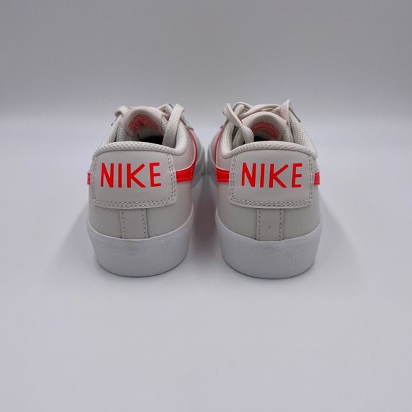 Nike Blazer Low ' 77 White / Crimson Womens Shoes - Picture 4 of 8